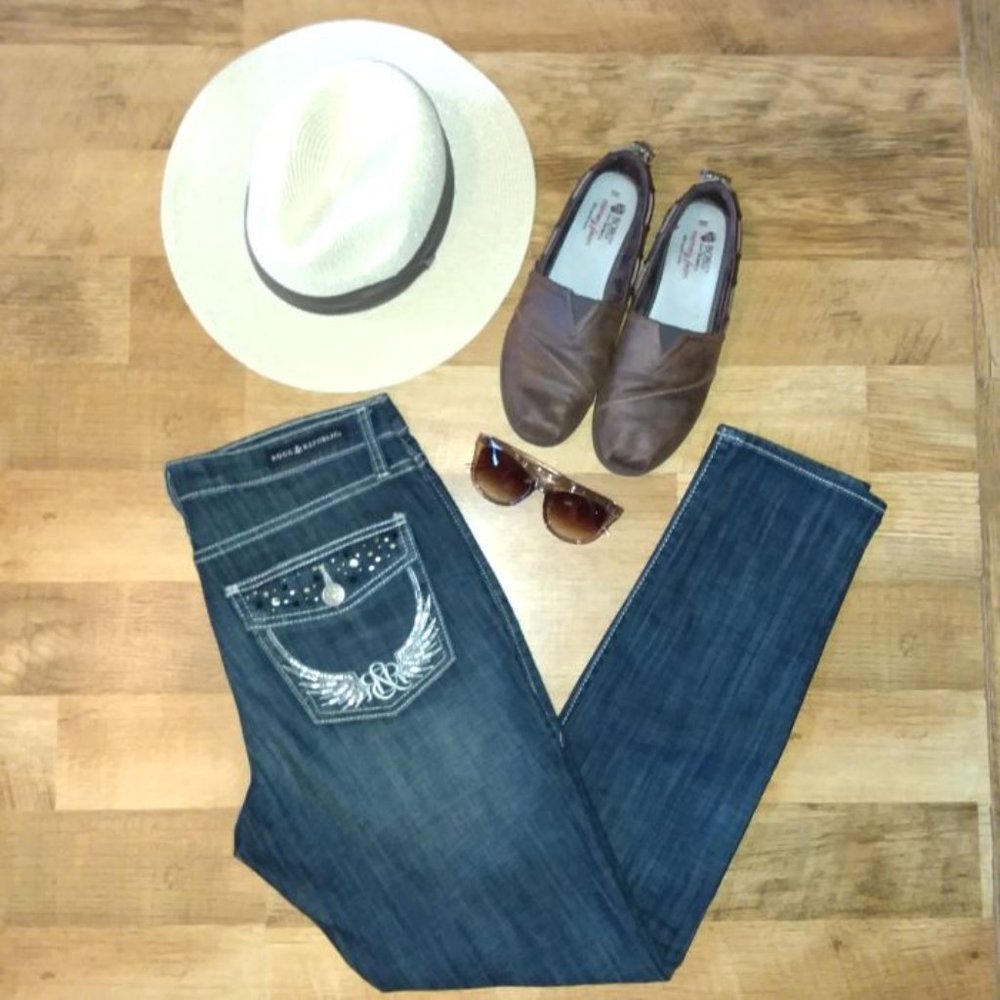 Rock & Republic Berlin Jeans - Vintage Distressed - Size 10 EUC